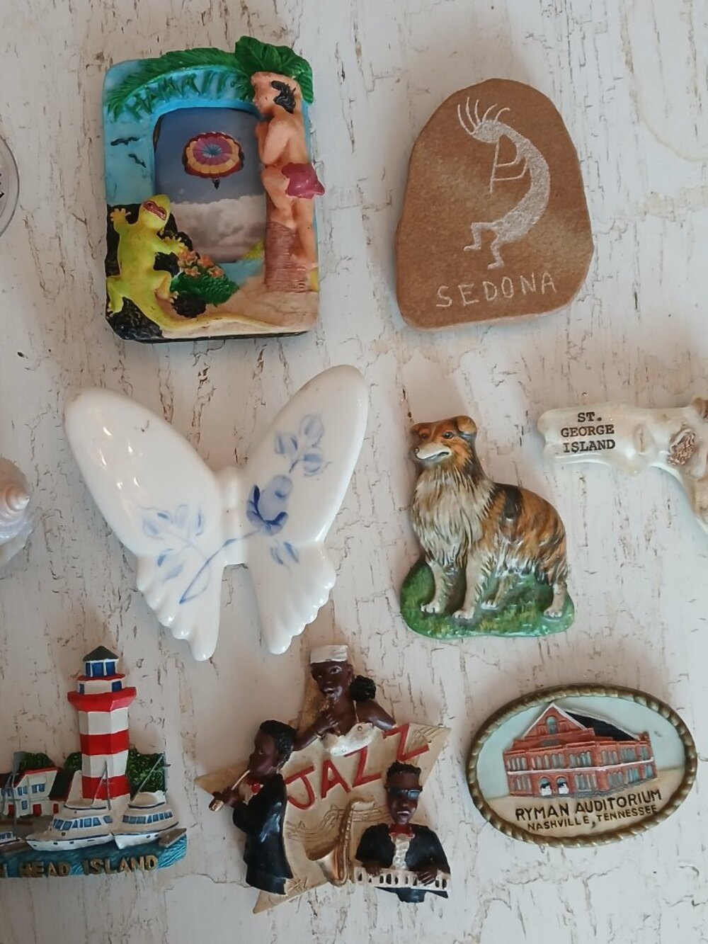 Refrigerator Magnets Lot 13 Souvenir Travel Butterfly Collie Music Travel Hawaii - Picture 3 of 7